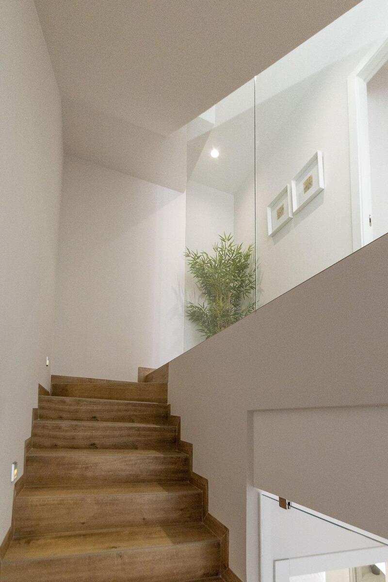 3 Schlafzimmer Villa zu verkaufen 3 Schlafzimmer Villa zu verkaufen