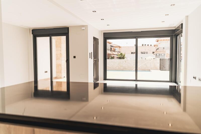 4 soveværelse Villa til salg 4 soveværelse Villa til salg