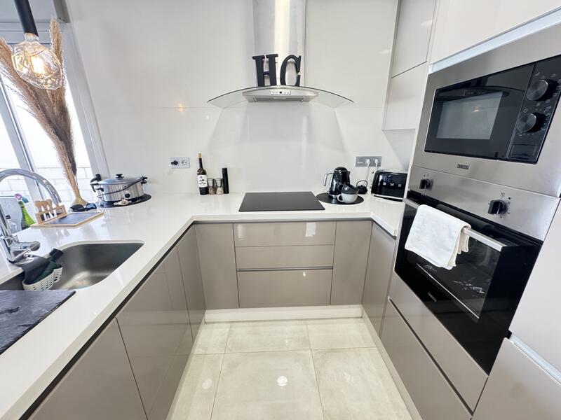 3 slaapkamer Villa Te koop 3 slaapkamer Villa Te koop