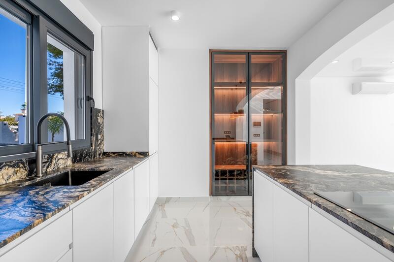 4 soverom Villa til salgs 4 soverom Villa til salgs