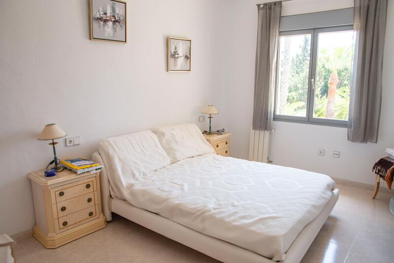 4 chambre Villa à vendre 4 chambre Villa à vendre