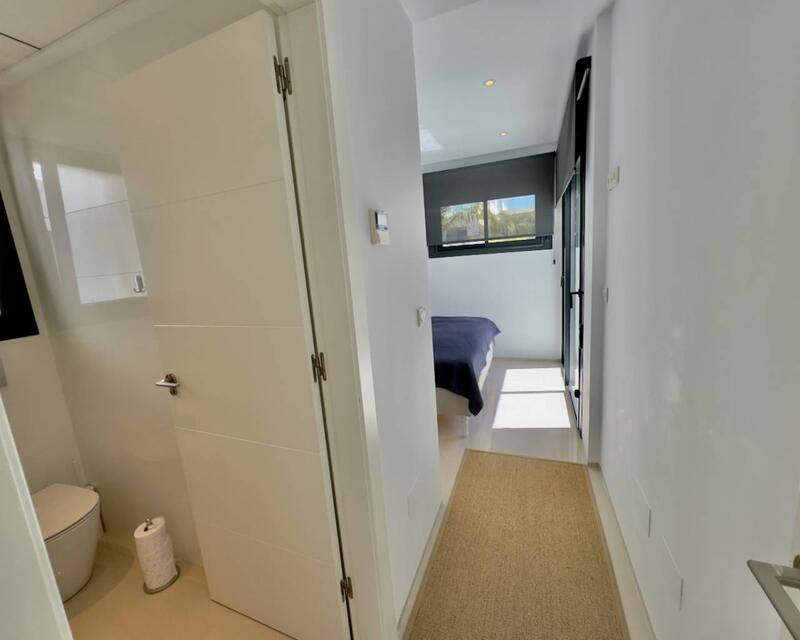 3 Schlafzimmer Villa zu verkaufen 3 Schlafzimmer Villa zu verkaufen