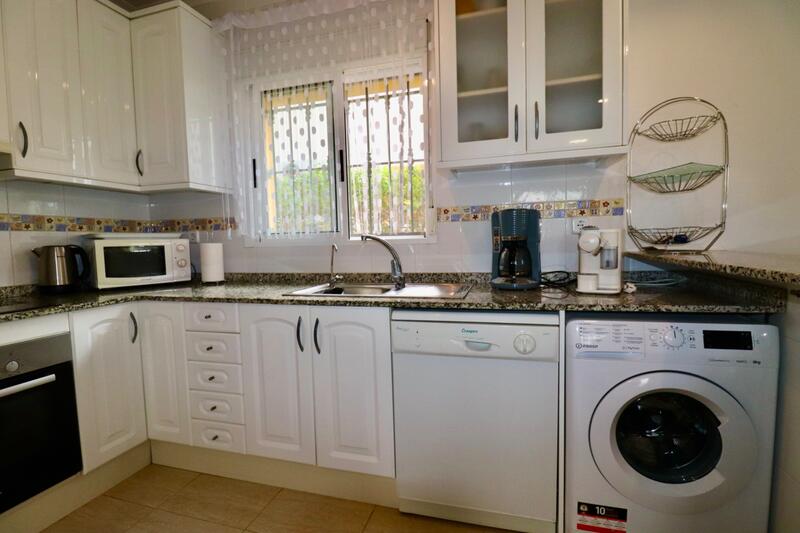 2 slaapkamer Villa Te koop 2 slaapkamer Villa Te koop