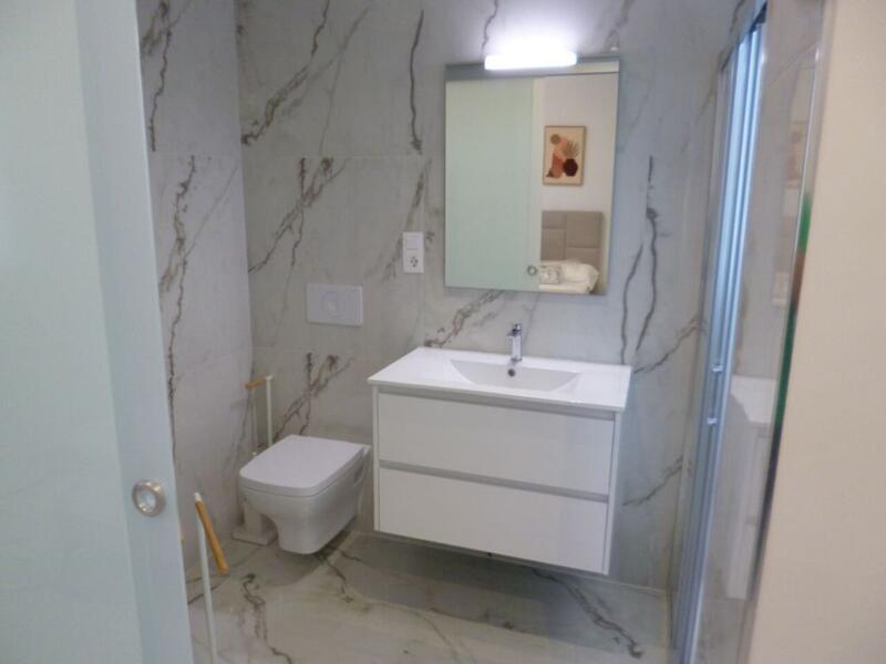 2 slaapkamer Appartement Te koop