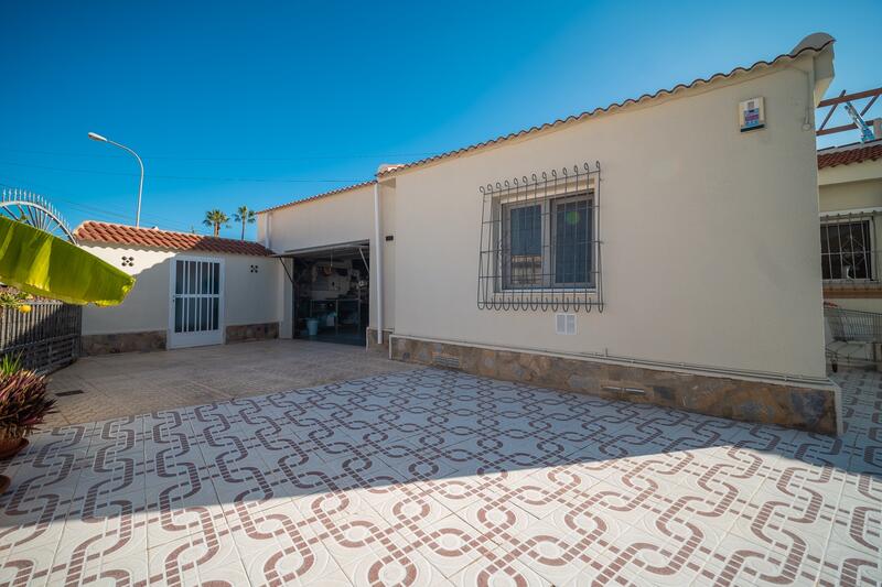 4 soveværelse Villa til salg