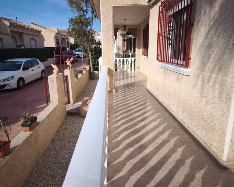 2 Cuarto Villa en venta