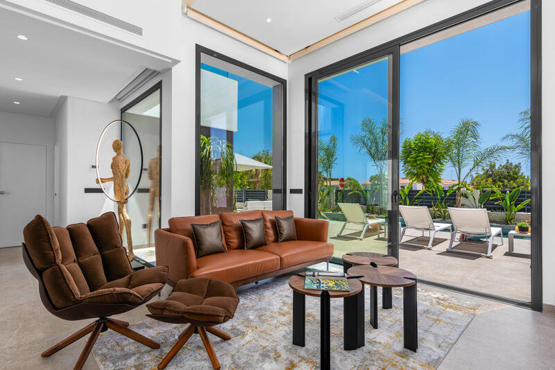 4 Cuarto Villa en venta