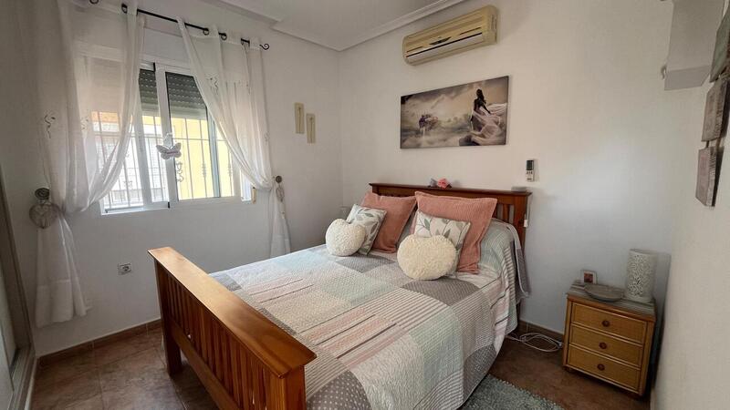 3 Cuarto Villa en venta