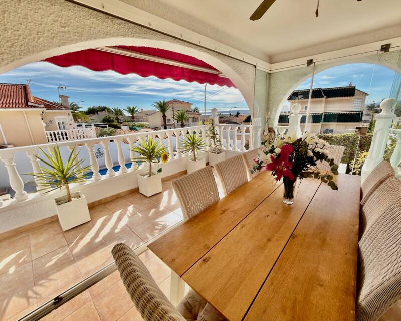 4 soveværelse Villa til salg 4 soveværelse Villa til salg