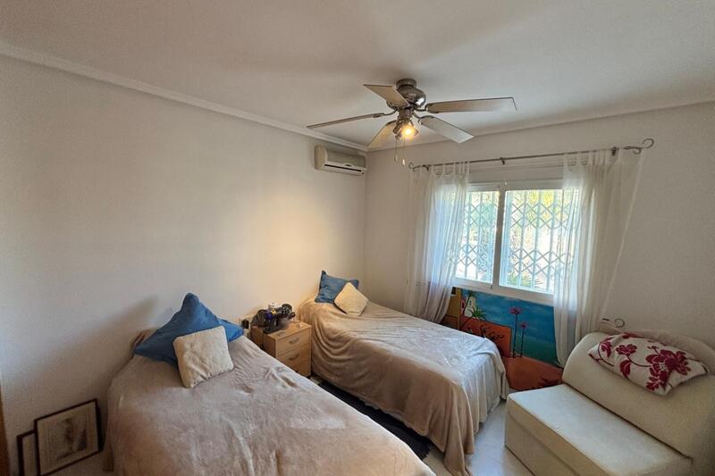 5 Cuarto Villa en venta