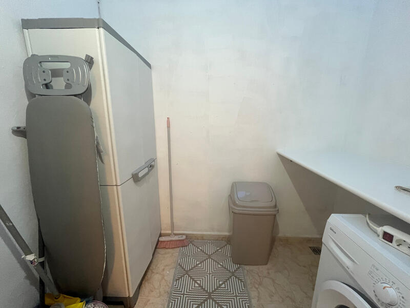 3 slaapkamer Gezinswoning Te koop