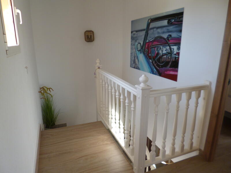 4 спальная комната вилла продается