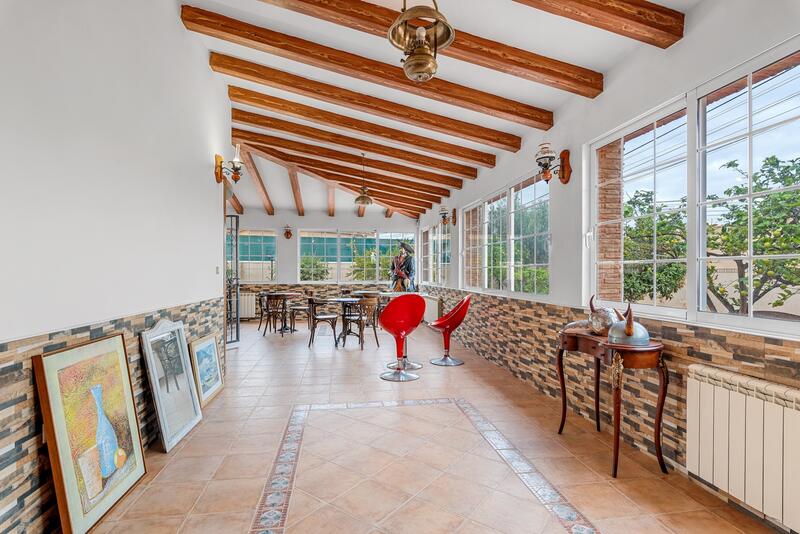 4 Schlafzimmer Villa zu verkaufen