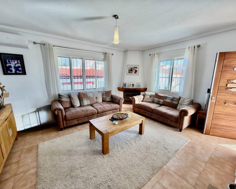 4 Schlafzimmer Villa zu verkaufen