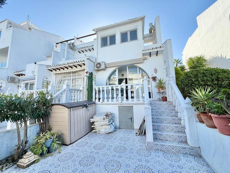 Villa til salgs i Ciudad Quesada, Alicante