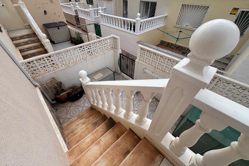 2 Cuarto Adosado en venta