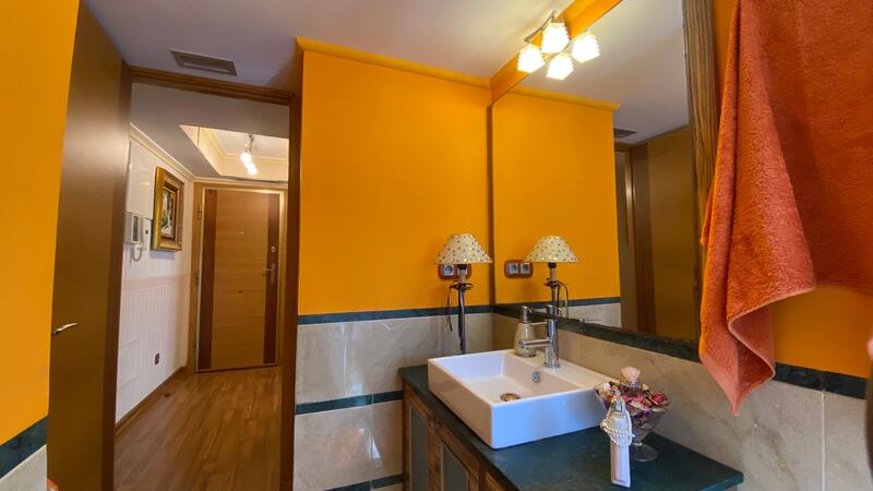 4 slaapkamer Appartement Te koop 4 slaapkamer Appartement Te koop