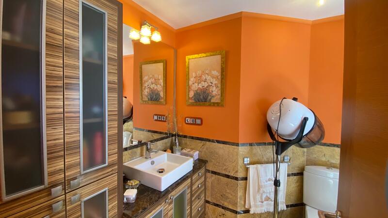 4 slaapkamer Appartement Te koop 4 slaapkamer Appartement Te koop