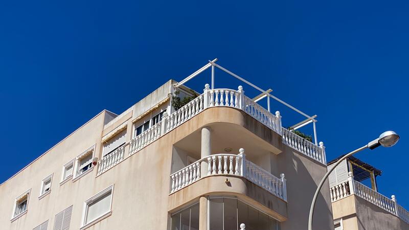 4 slaapkamer Appartement Te koop 4 slaapkamer Appartement Te koop