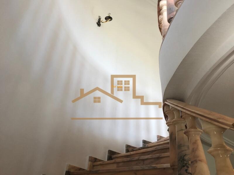 7 slaapkamer Villa Te koop