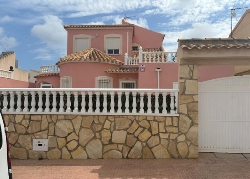Villa à vendre dans Playa Flamenca, Alicante