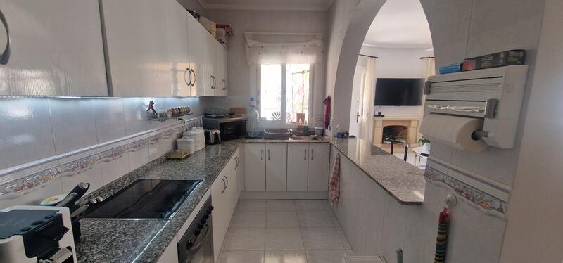 2 Cuarto Villa en venta