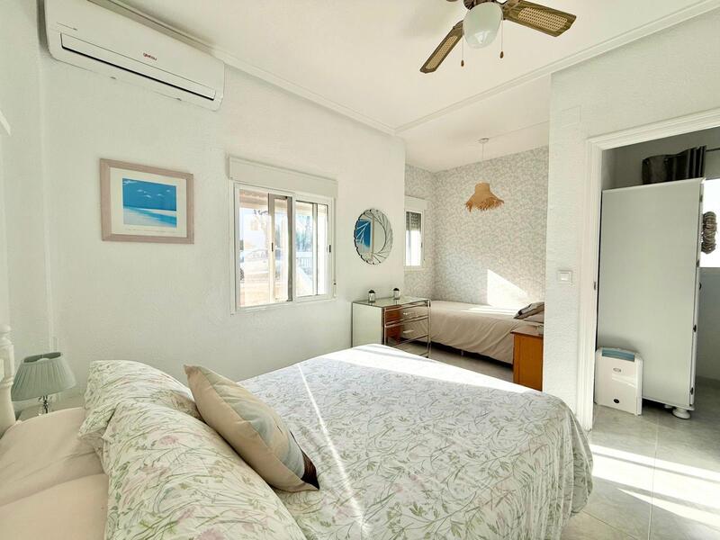 2 Schlafzimmer Villa zu verkaufen