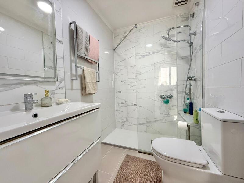 2 Schlafzimmer Villa zu verkaufen