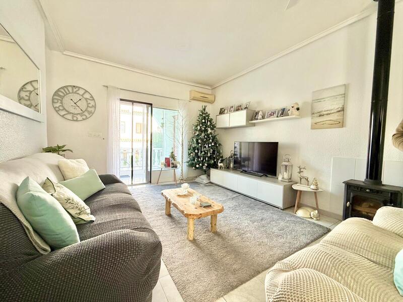 2 Schlafzimmer Villa zu verkaufen