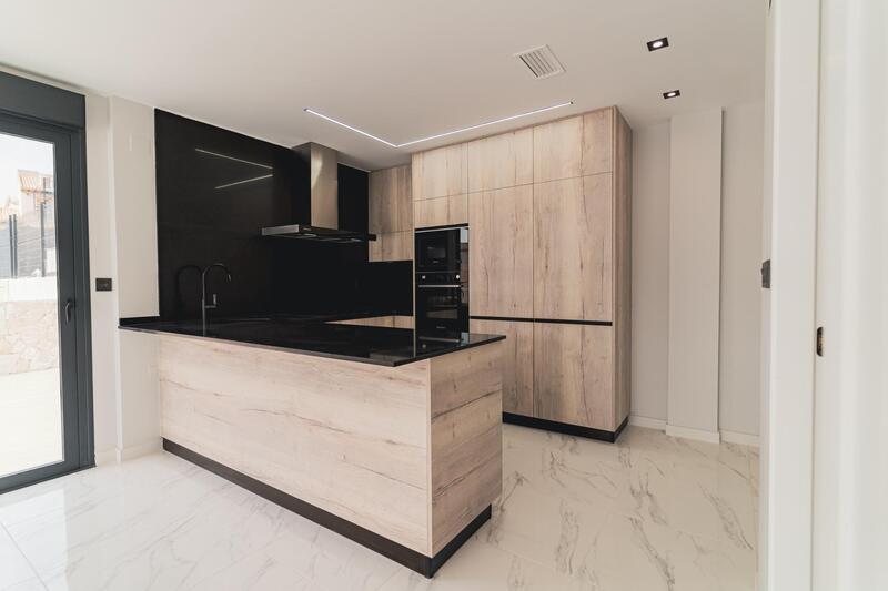 4 Cuarto Villa en venta