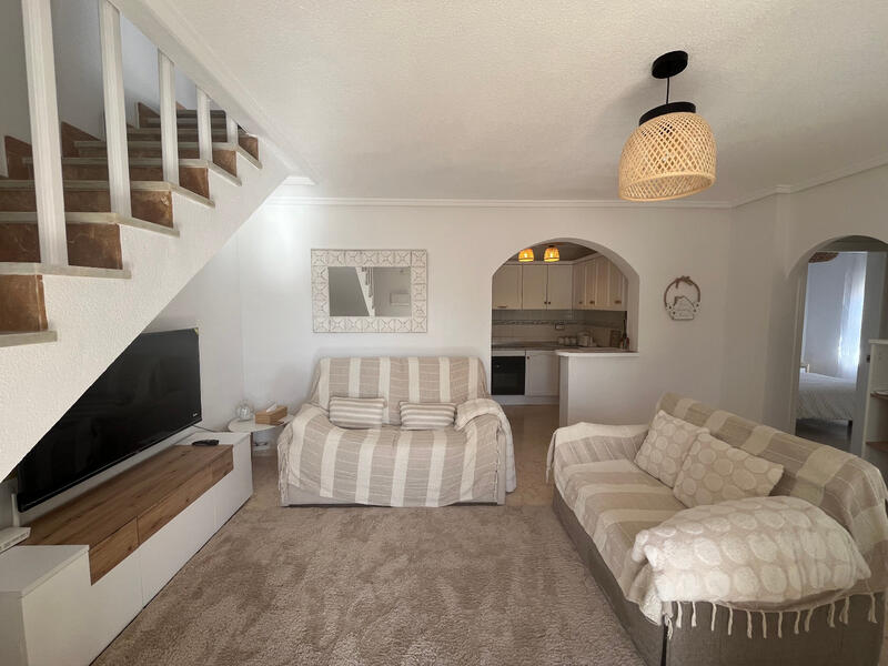 3 bedroom Townhouse for sale