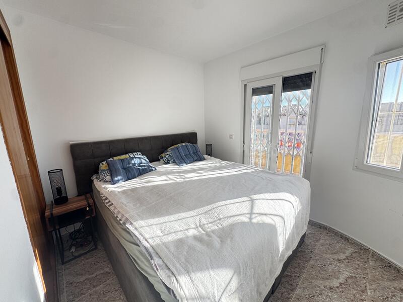 2 Schlafzimmer Stadthaus zu verkaufen 2 Schlafzimmer Stadthaus zu verkaufen