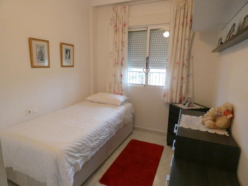 2 slaapkamer Appartement Te koop