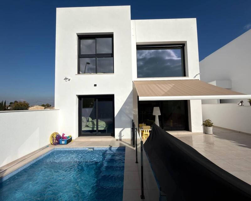 Villa till salu i Formentera del Segura, Alicante
