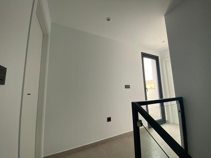 3 soverom Villa til salgs 3 soverom Villa til salgs