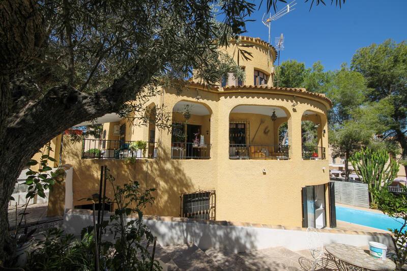 5 chambre Villa à vendre