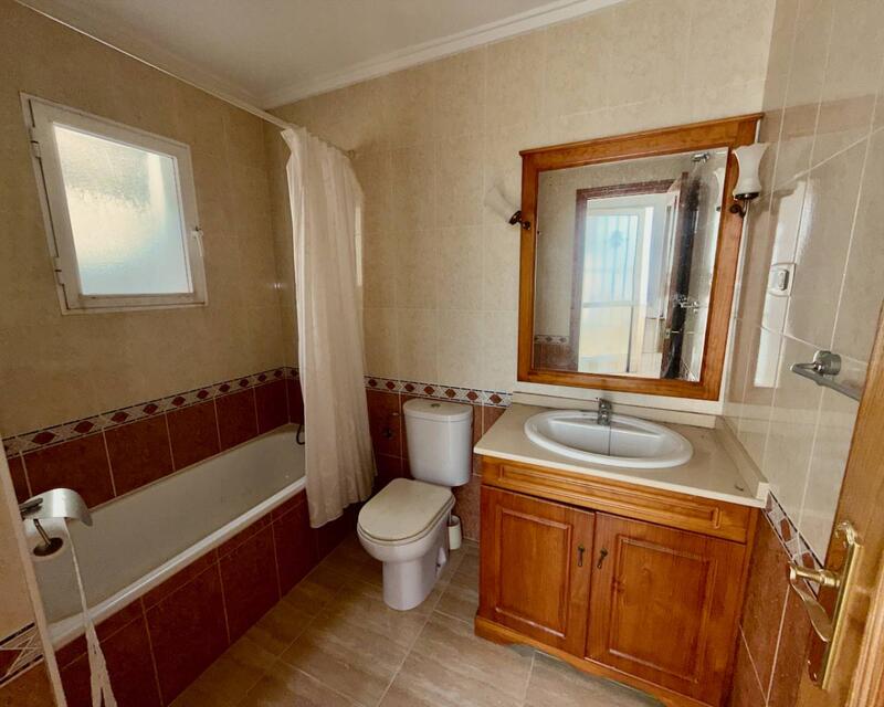 3 Schlafzimmer Villa zu verkaufen 3 Schlafzimmer Villa zu verkaufen