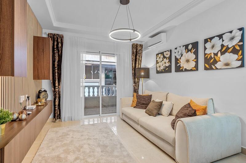 2 slaapkamer Appartement Te koop