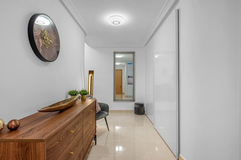 2 slaapkamer Appartement Te koop