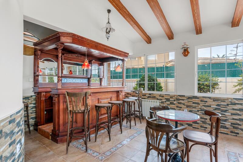 4 bedroom Villa for sale