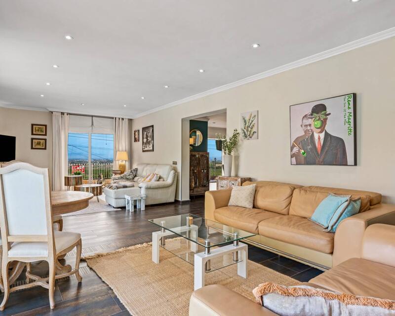 5 bedroom Villa for sale