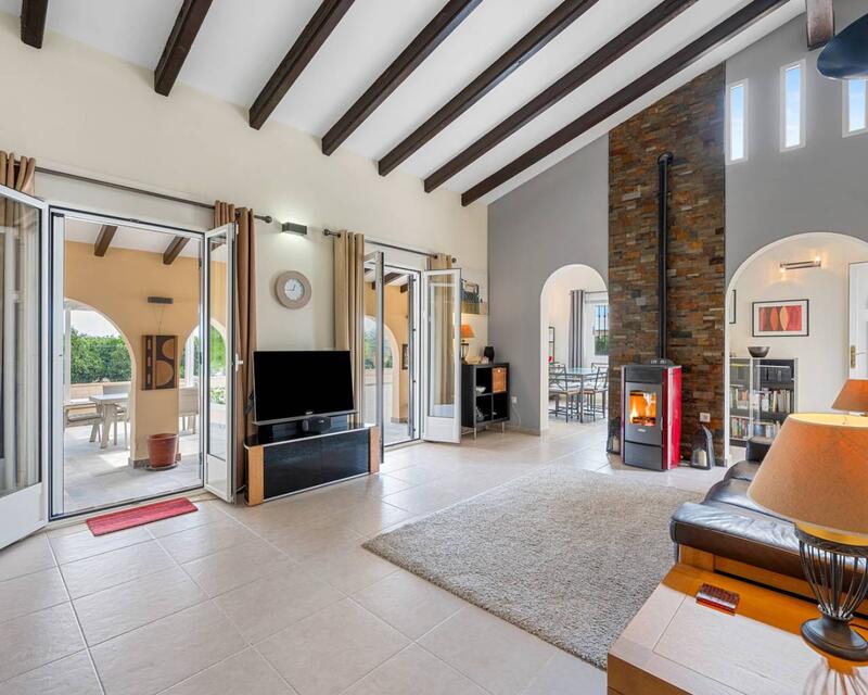 2 Cuarto Casa de Campo en venta