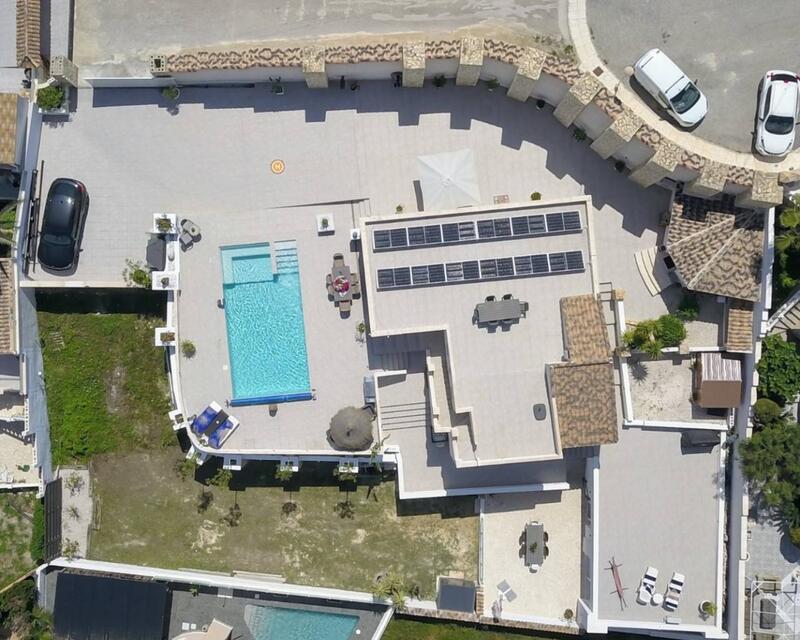 6 Cuarto Villa en venta