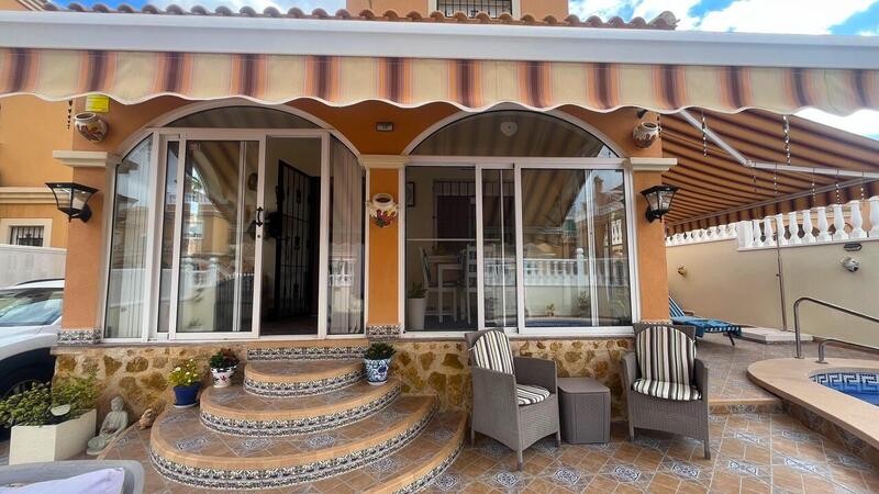 3 bedroom Villa for sale