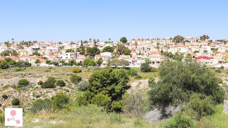 4 Cuarto Villa en venta