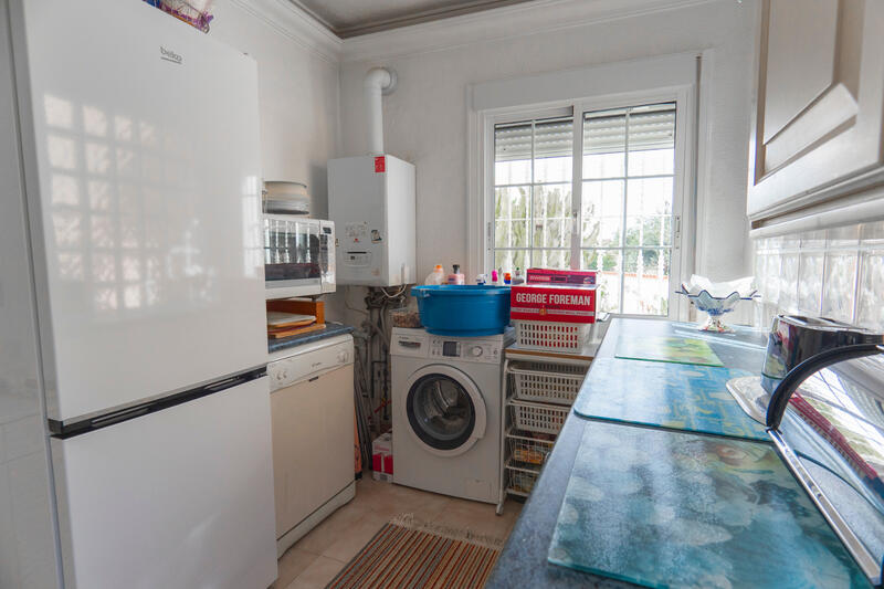 5 Schlafzimmer Villa zu verkaufen 5 Schlafzimmer Villa zu verkaufen