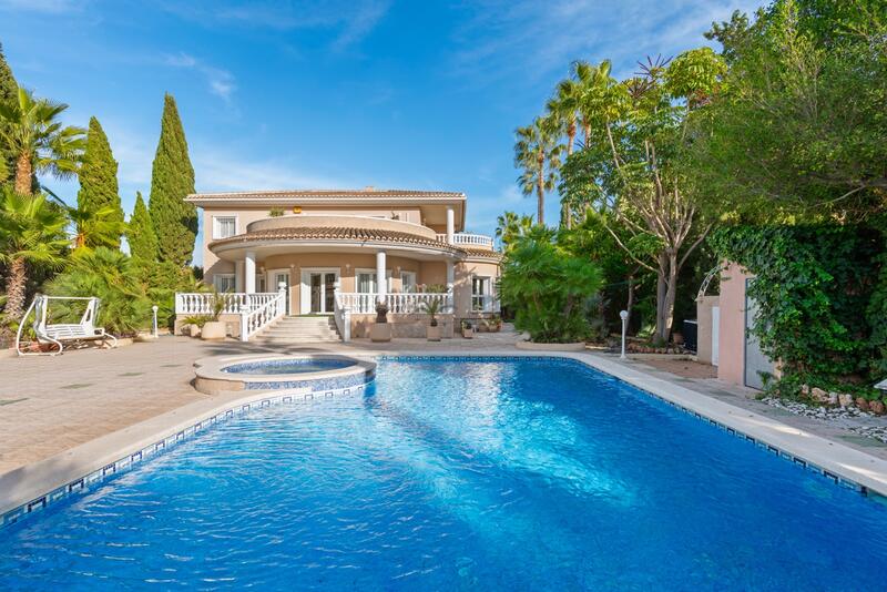 5 chambre Villa à vendre