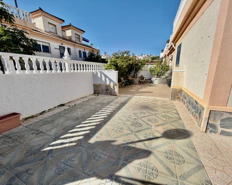 3 Cuarto Villa en venta