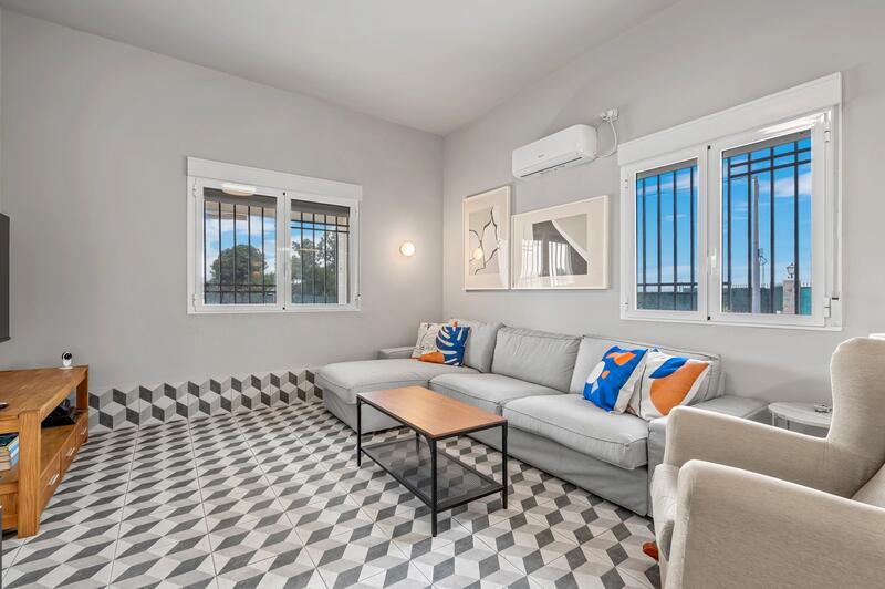 3 Schlafzimmer Landhaus zu verkaufen