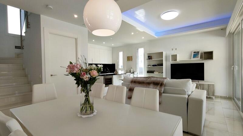 3 soveværelse Villa til salg 3 soveværelse Villa til salg